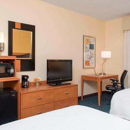 Fairfield Inn & Suites By Marriott Bloomington Dış mekan fotoğraf