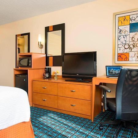 Fairfield Inn & Suites By Marriott Bloomington Dış mekan fotoğraf