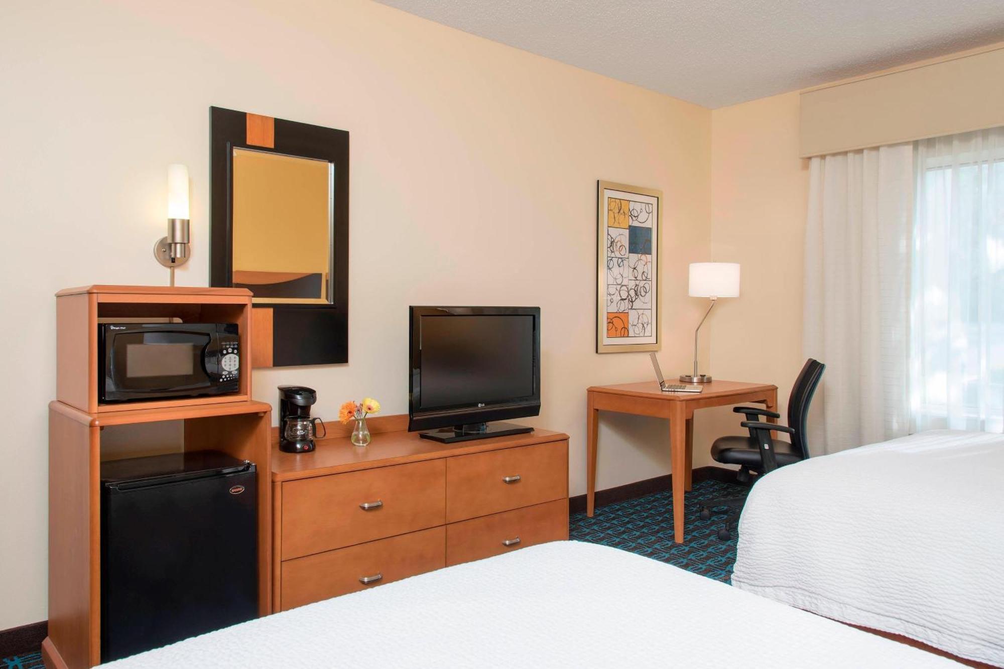 Fairfield Inn & Suites By Marriott Bloomington Dış mekan fotoğraf
