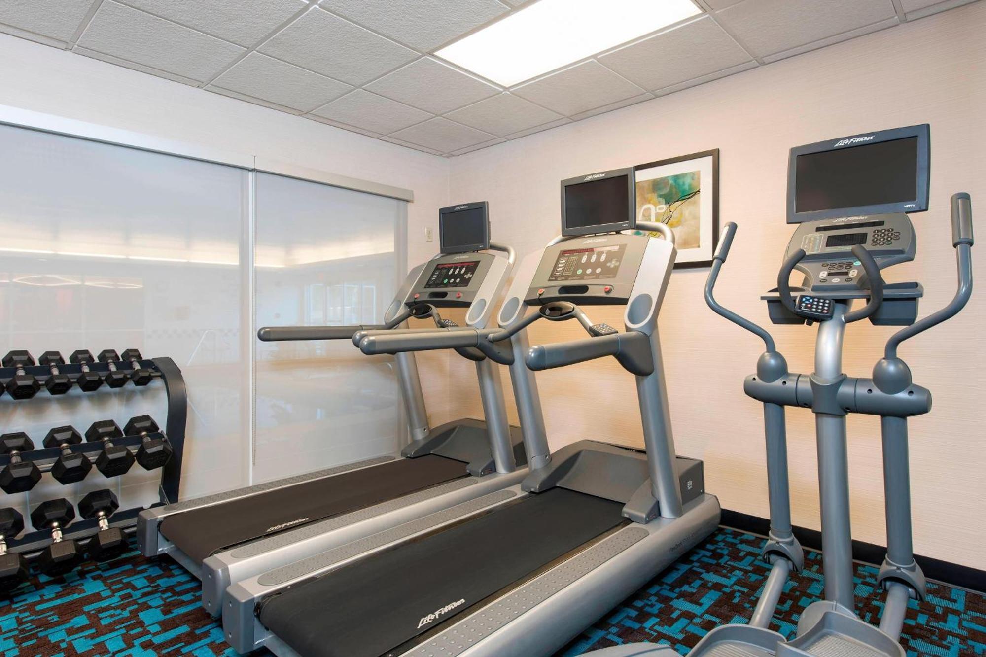 Fairfield Inn & Suites By Marriott Bloomington Dış mekan fotoğraf
