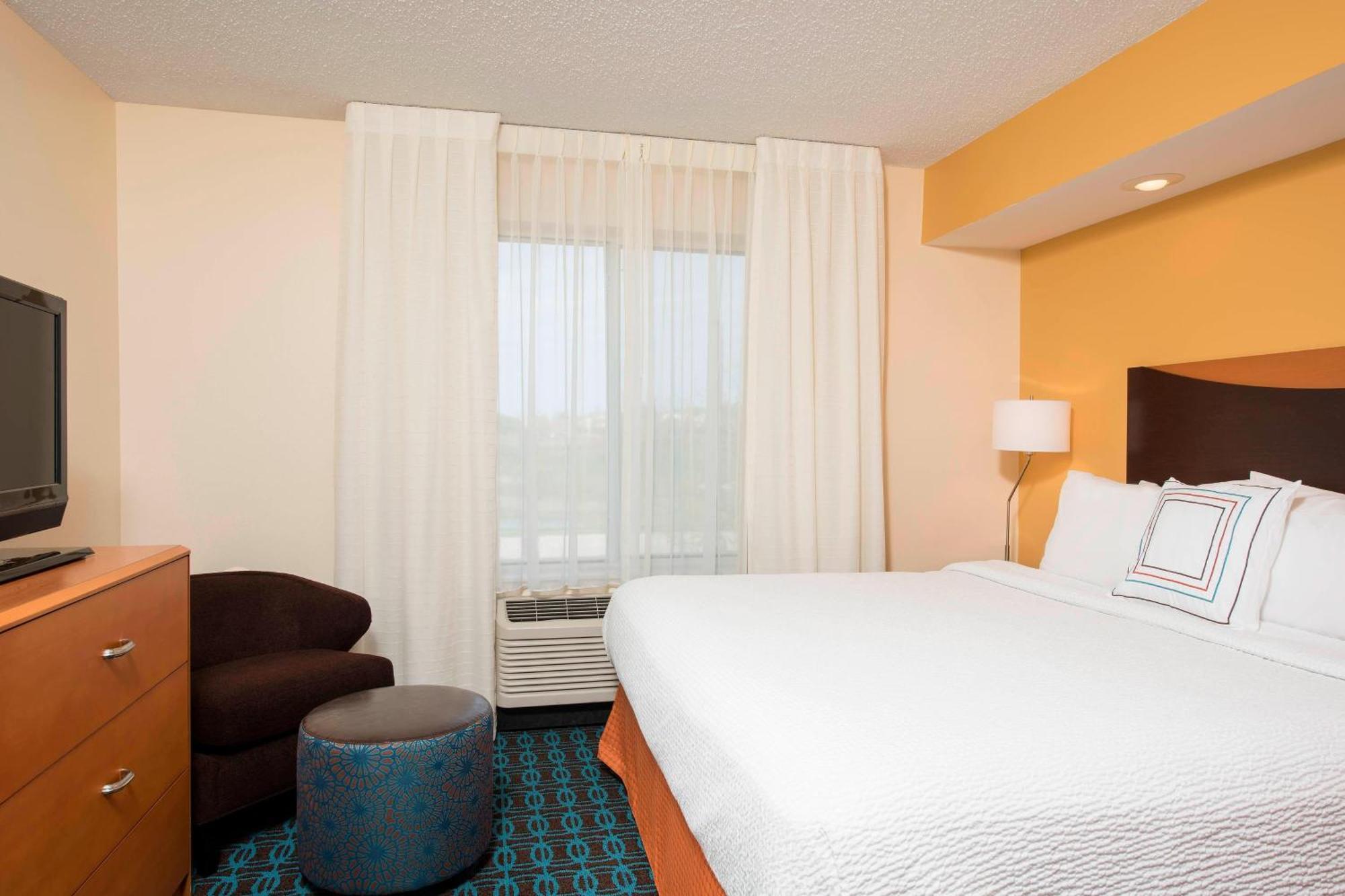 Fairfield Inn & Suites By Marriott Bloomington Dış mekan fotoğraf