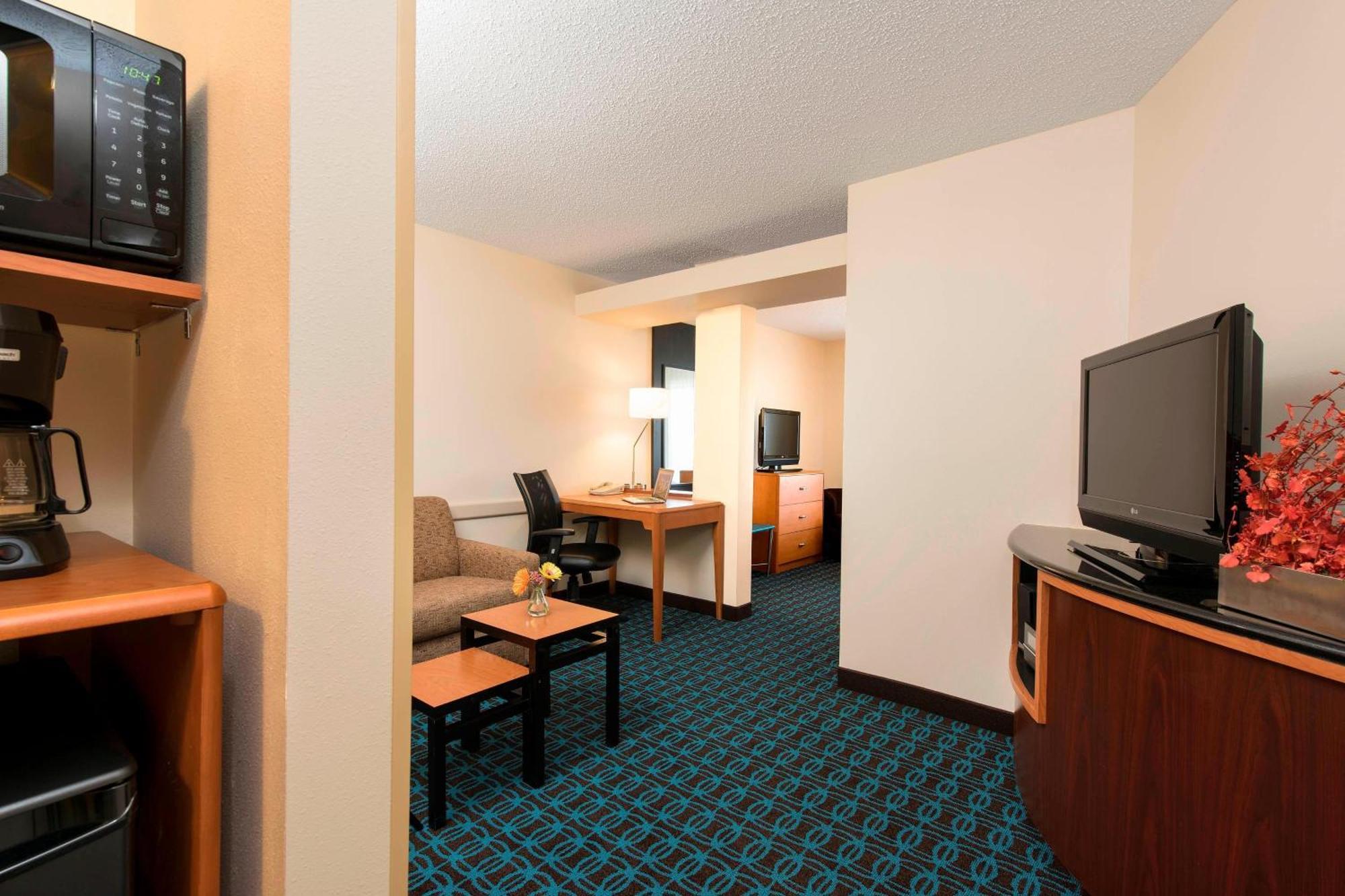 Fairfield Inn & Suites By Marriott Bloomington Dış mekan fotoğraf