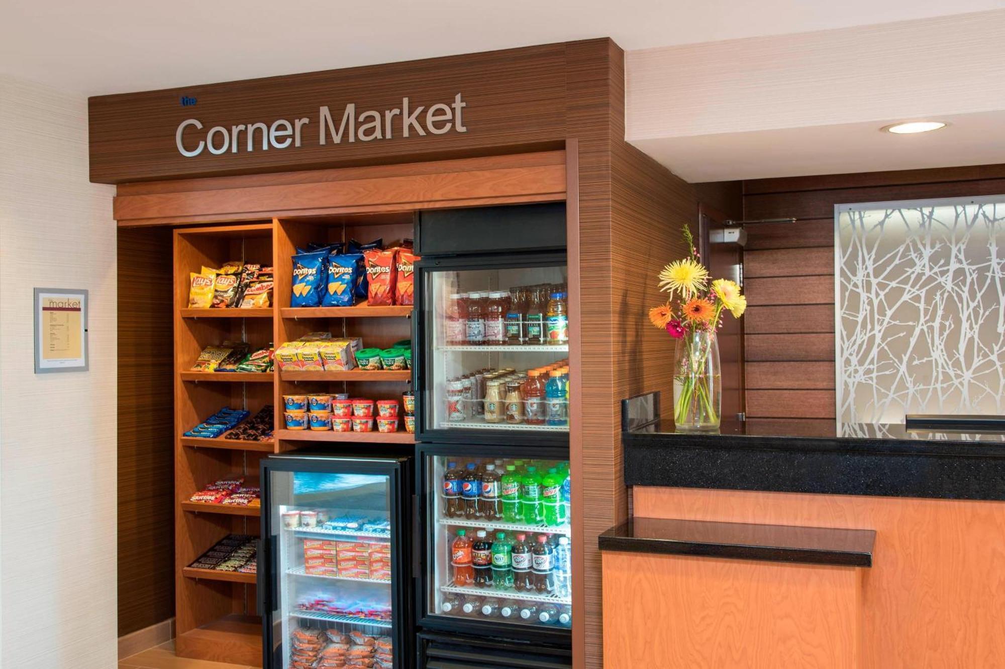 Fairfield Inn & Suites By Marriott Bloomington Dış mekan fotoğraf